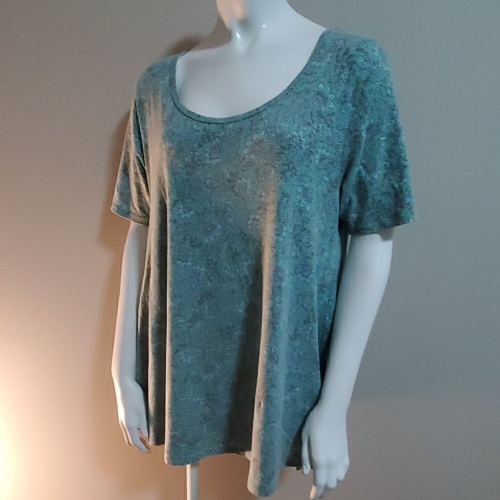 LuLaRoe Green & Blue Floral Short Sleeve Tee (S)